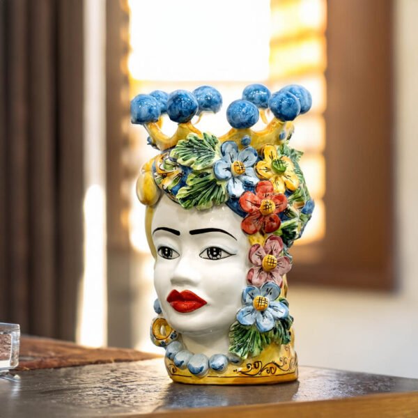 Testa di Moro ornato blu con fiori corona a punte  h 30 donna