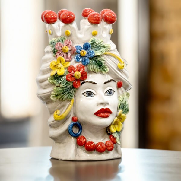 Testa di Moro con fiori rossi h 40 donna