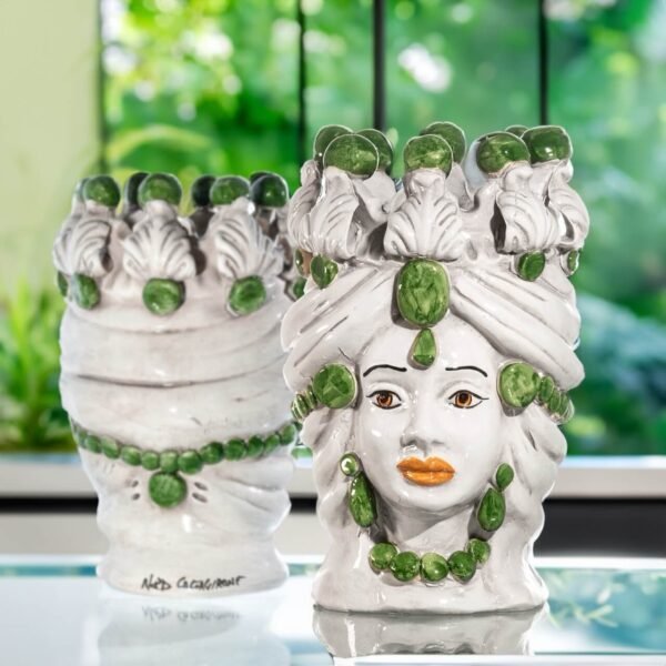 Coppia di Teste di moro h20 cm in ceramica di caltagirone sicilia dett.verde foglia
